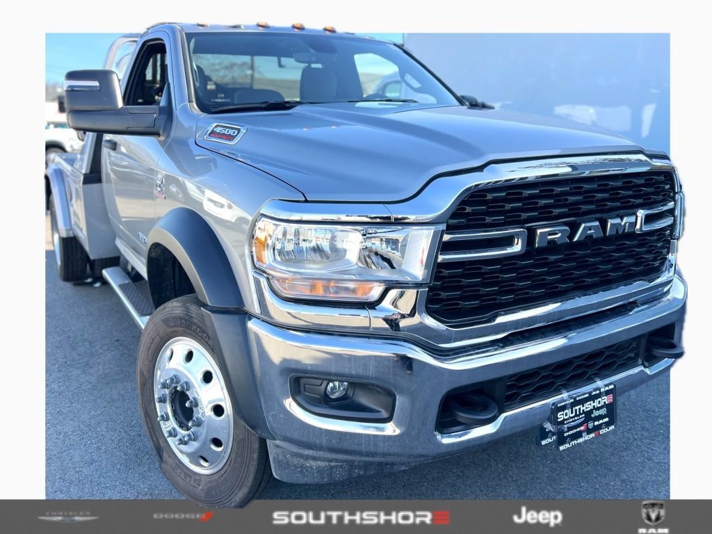 New 2024 RAM 4500 SLT w/ Quick Order Package 2YG SLT AWD/4WD image 2