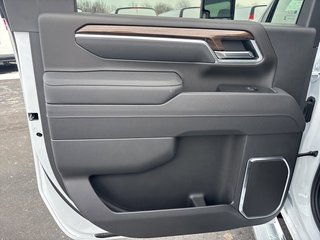 New 2026 Chevrolet Silverado 3500 LT w/ All Star Edition image 30