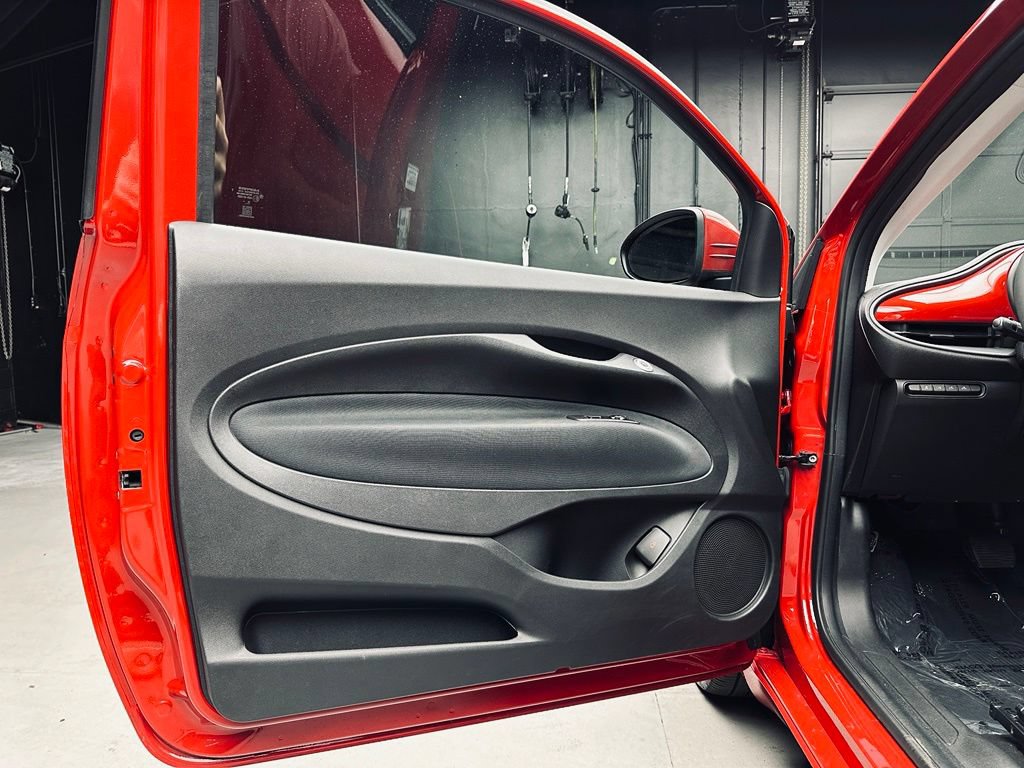 Used 2024 FIAT 500 e (RED) FWD image 19