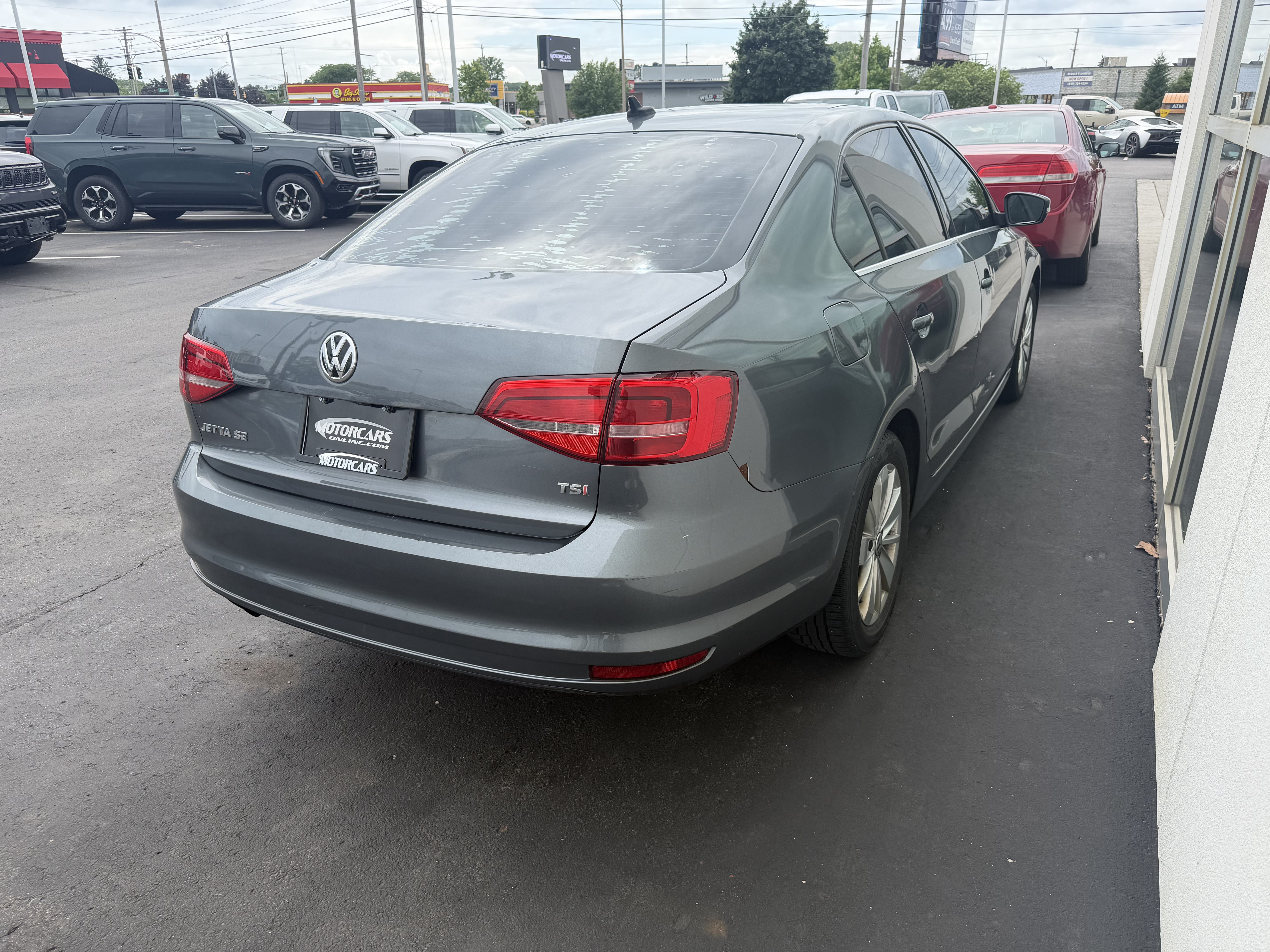 Used 2015 Volkswagen Jetta SE FWD image 3