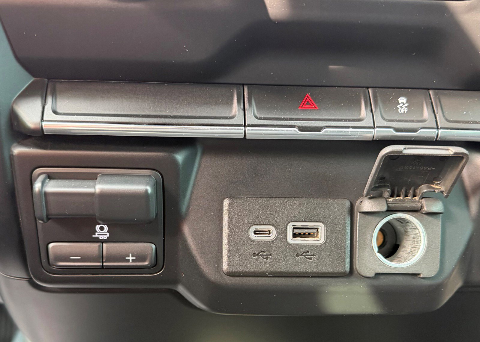 Used 2020 Chevrolet Silverado 2500 LT image 36