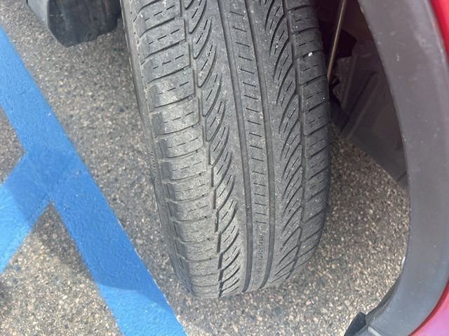 Used 2017 Toyota RAV4 XLE image 2