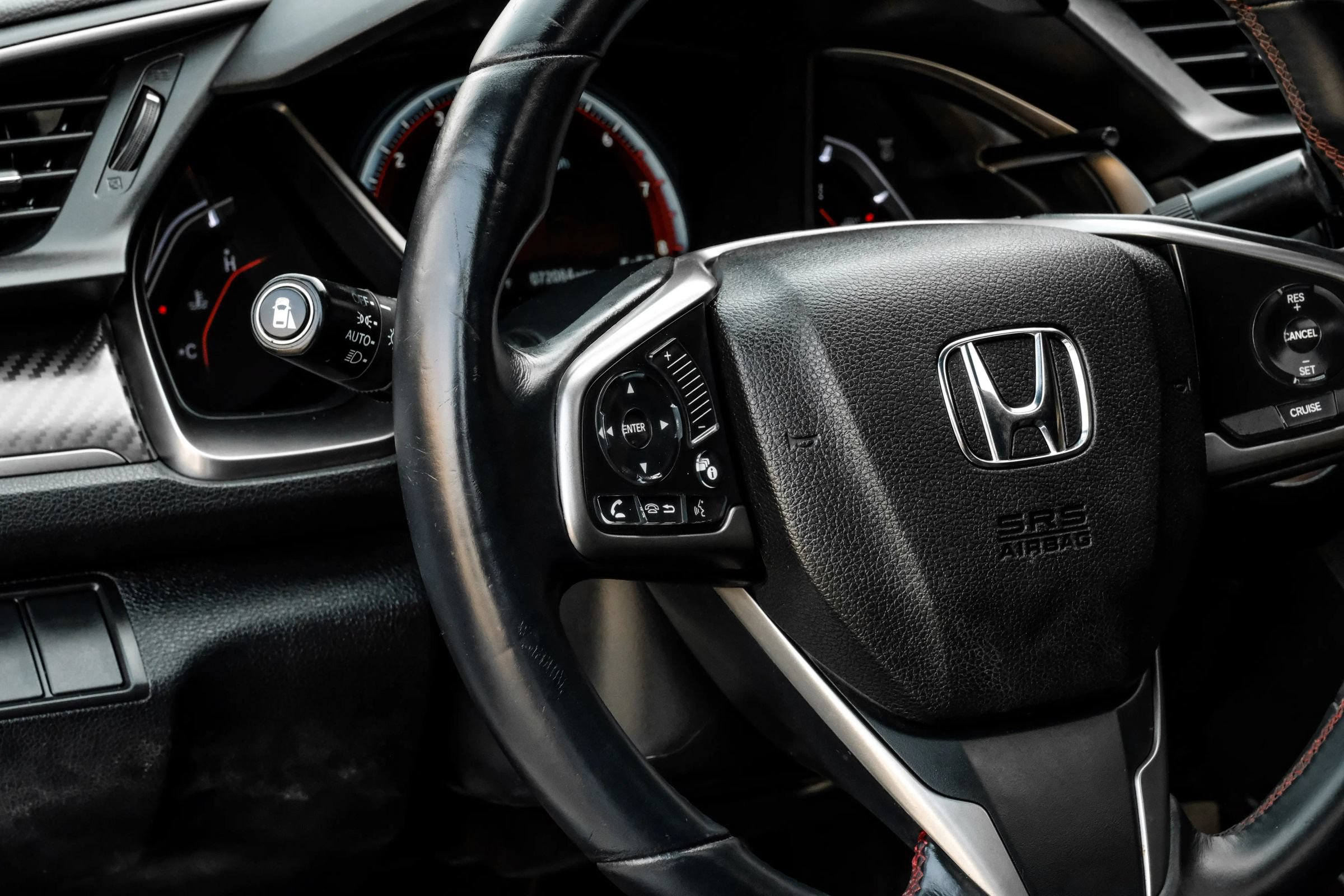 Used 2018 Honda Civic Si image 15