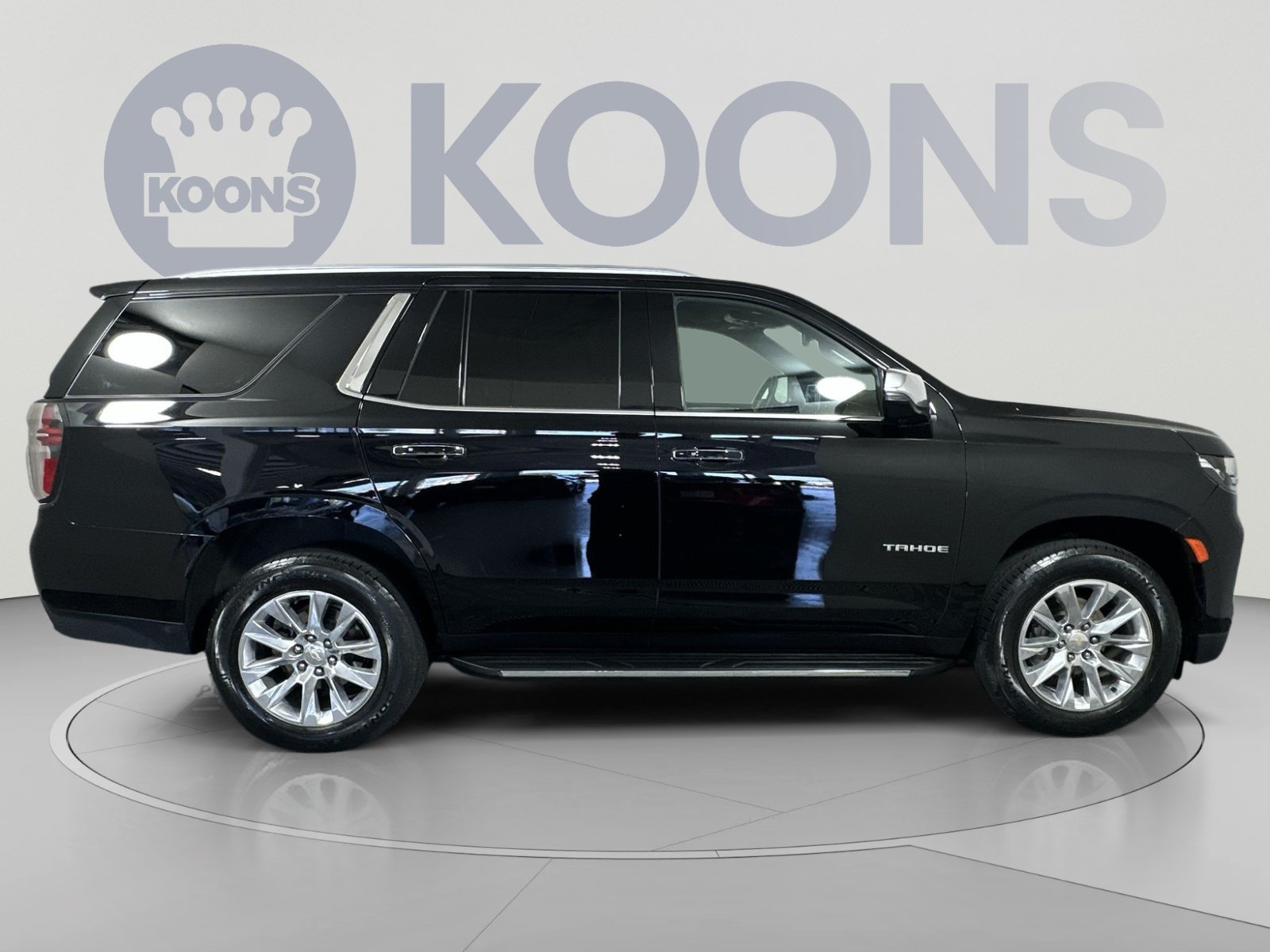 Used 2023 Chevrolet Tahoe Premier AWD/4WD image 8