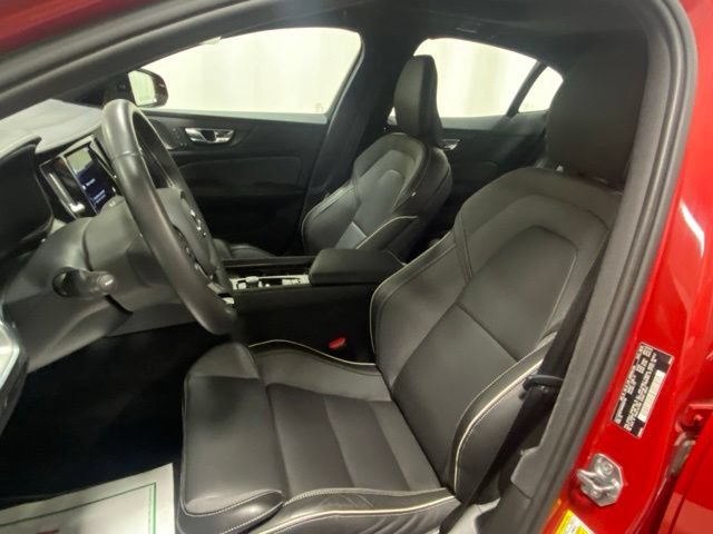 Used 2021 Volvo S60 T5 R-Design FWD image 9