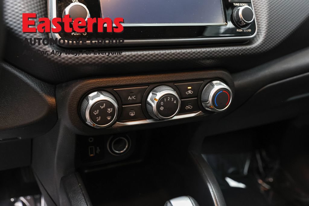 Used 2024 Nissan Kicks S FWD image 19