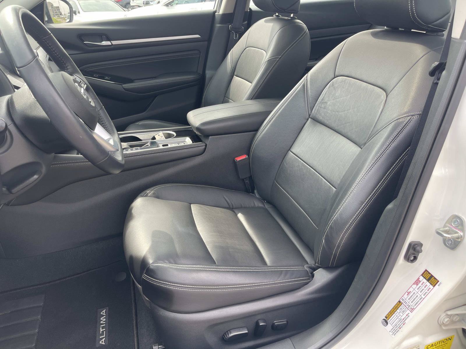 Used 2021 Nissan Altima 2.5 Platinum AWD/4WD image 25