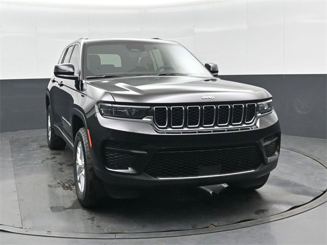 New 2025 Jeep Grand Cherokee Laredo X w/ Luxury Tech Group I image 10