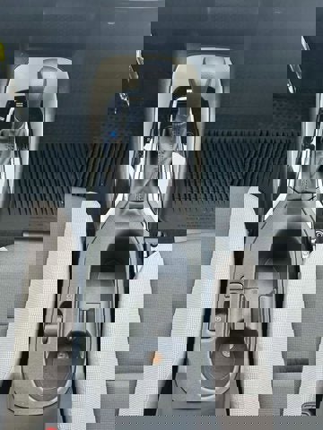 Used 2026 Toyota Corolla LE image 8