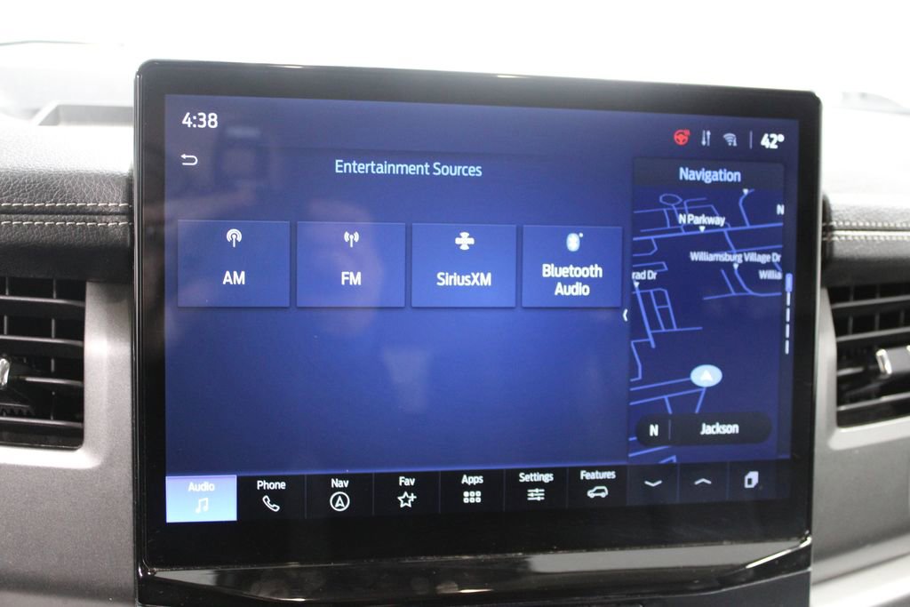 Used 2024 Ford Expedition Max XLT image 51