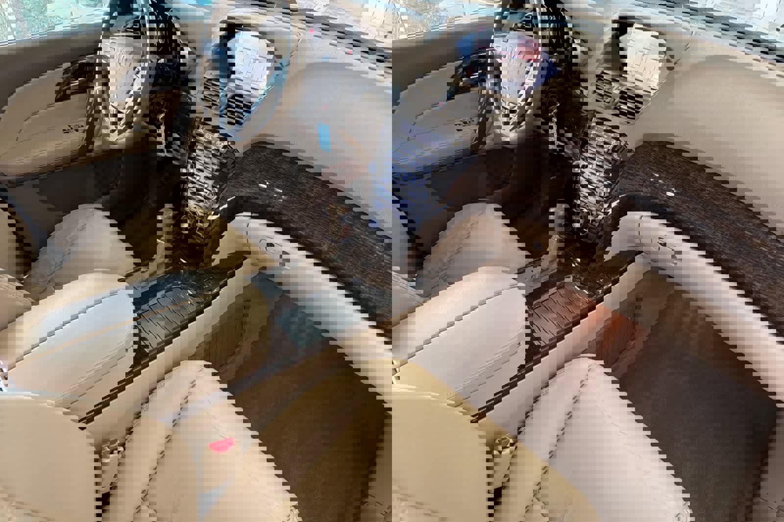 Used 2013 Acura MDX w/ Technology & Entertainment image 17