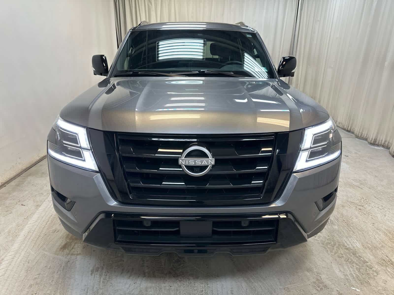 Certified 2024 Nissan Armada SL w/ Midnight Edition Package image 8