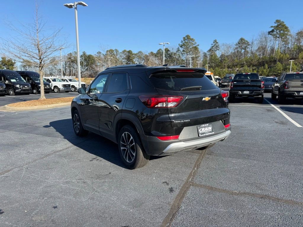 Used 2025 Chevrolet TrailBlazer LT image 5