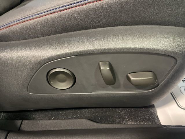 Used 2025 Chevrolet Blazer EV RS image 50