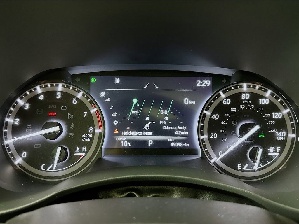 Used 2021 Toyota Highlander XLE image 10