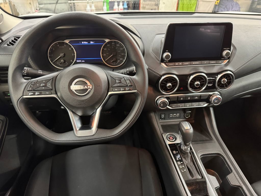 Used 2024 Nissan Sentra SV FWD image 18