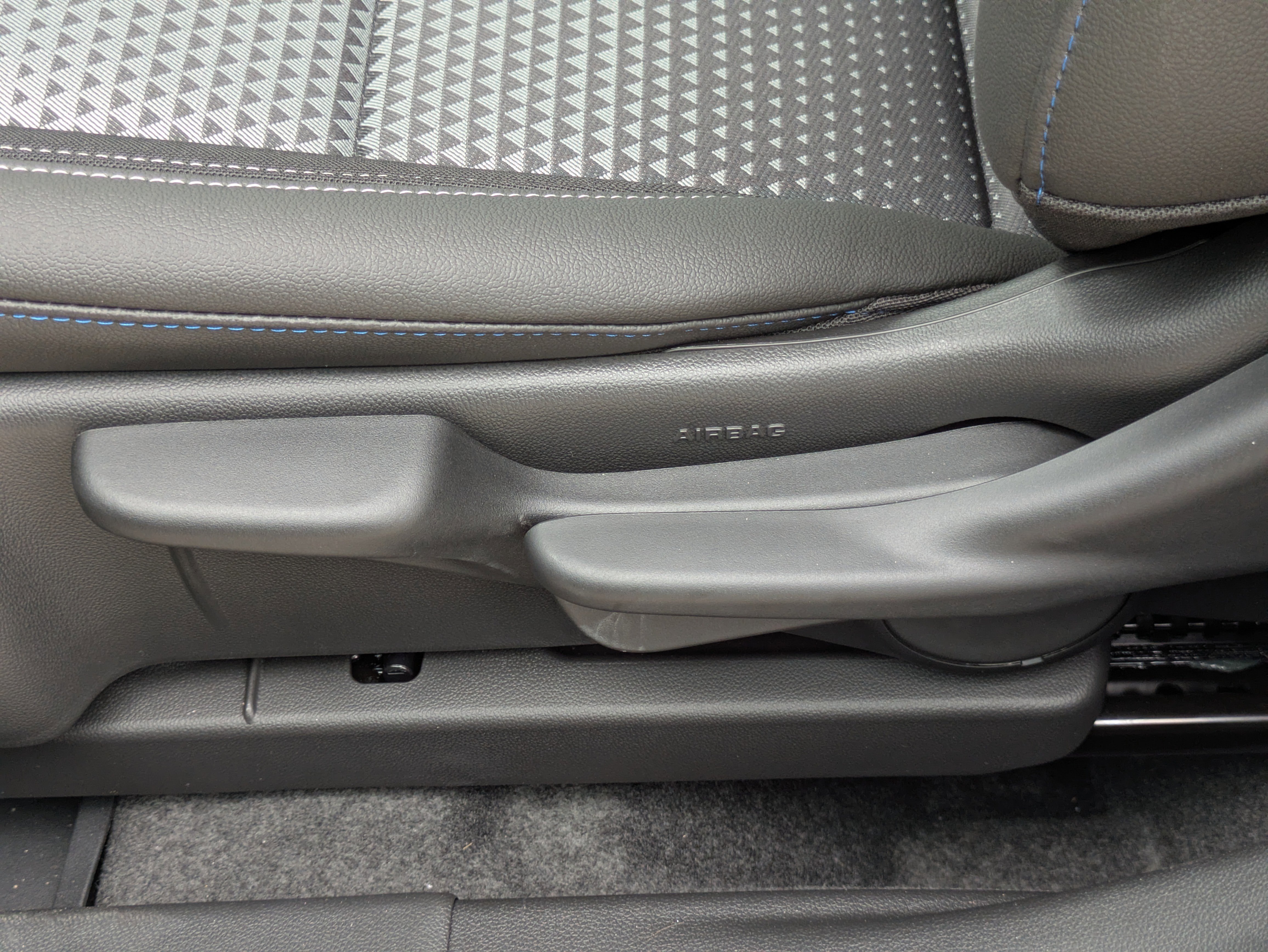 New 2026 Chevrolet Trax LT w/ Driver Confidence Package image 10