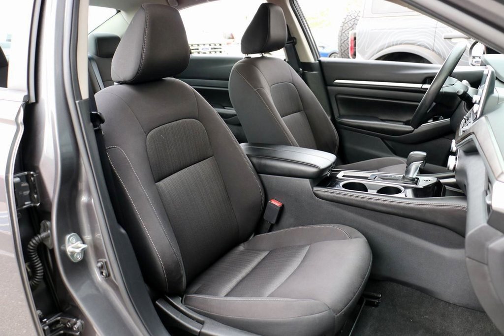 Used 2023 Nissan Altima 2.5 SV image 31