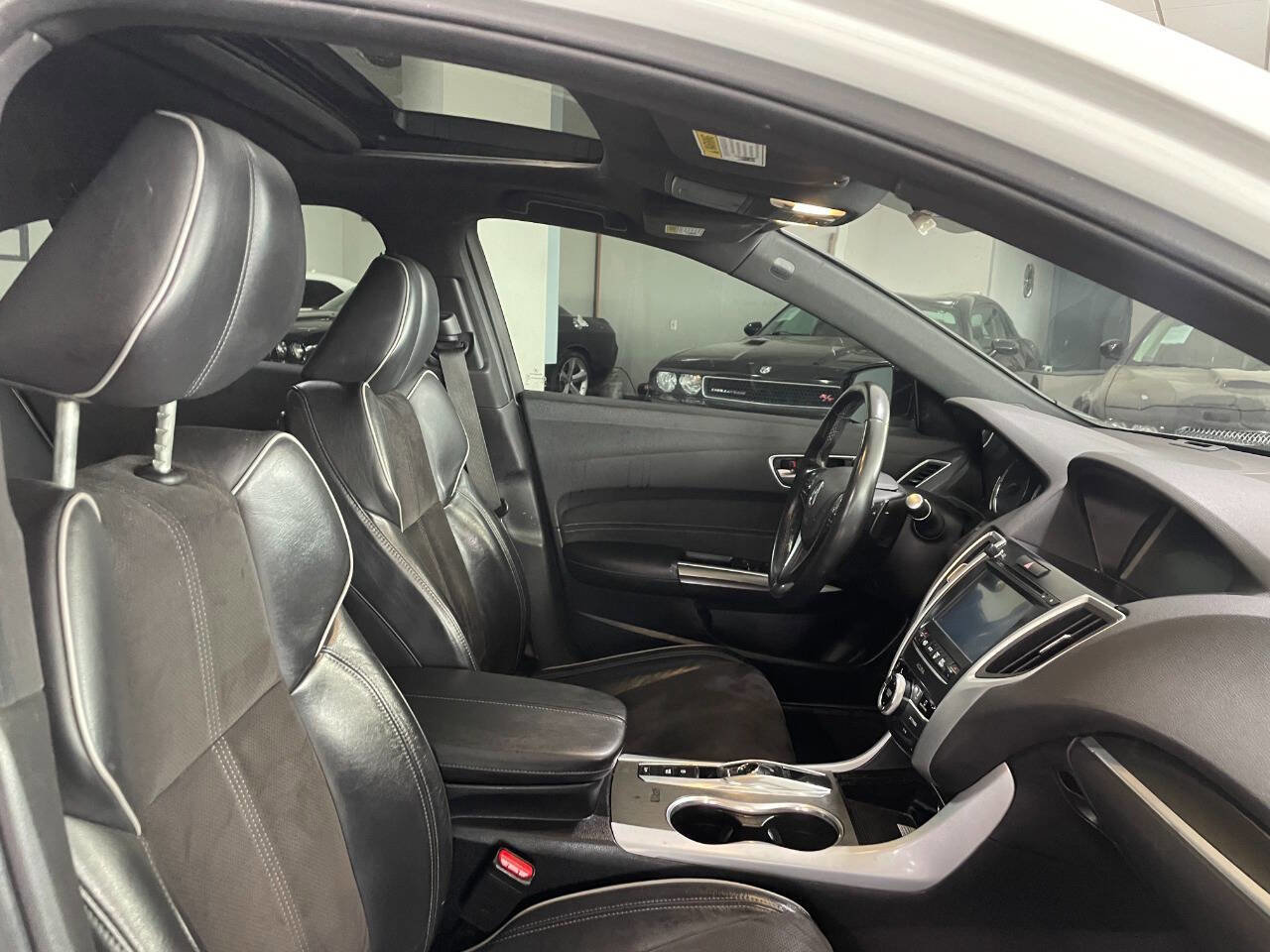 Used 2019 Acura TLX V6 w/ Technology & A-SPEC Pkg image 29