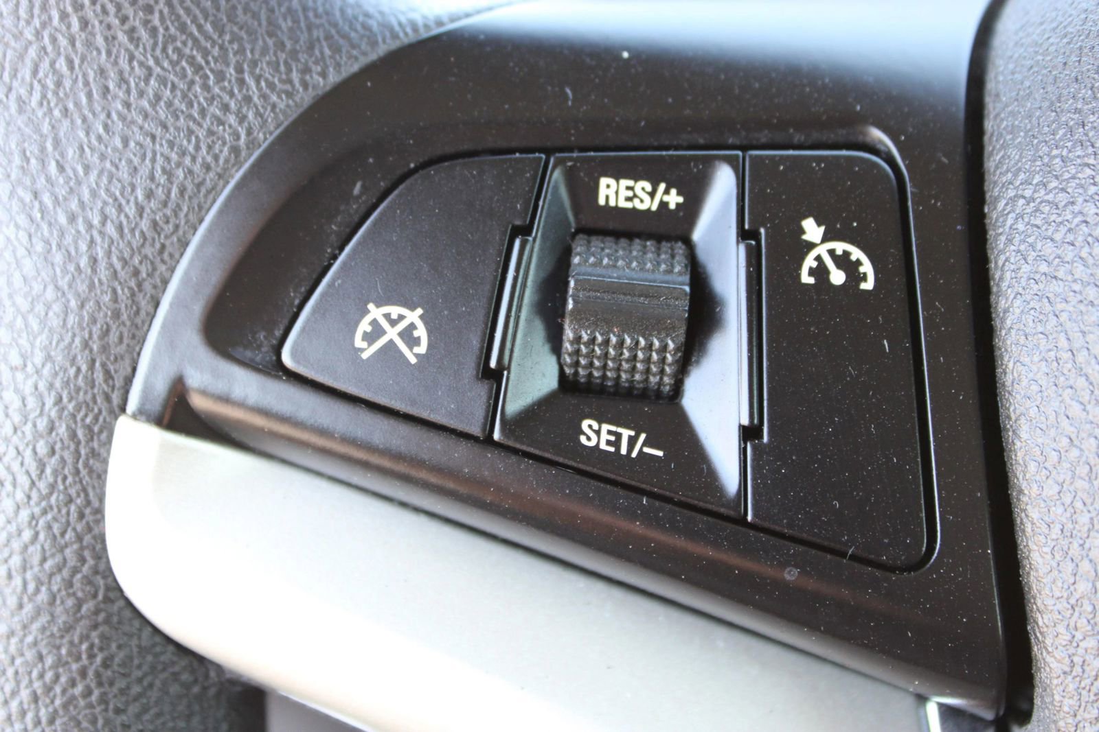 Used 2015 Chevrolet Camaro LS image 34