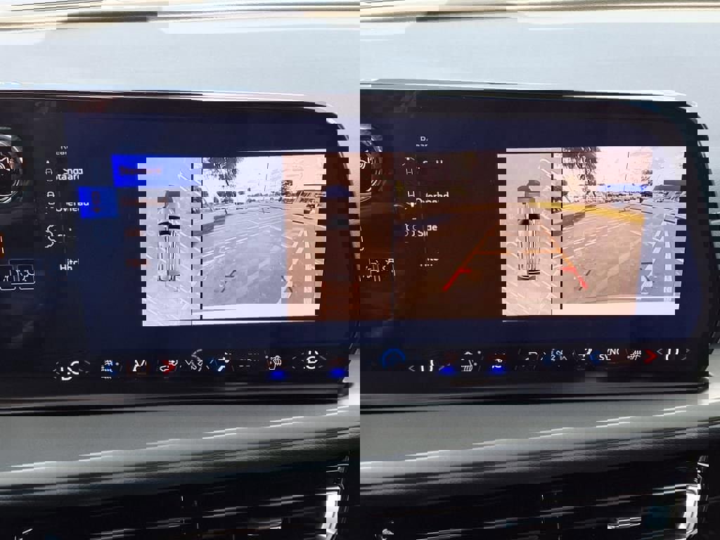 New 2026 Chevrolet Traverse LT w/ Driver Confidence Package image 12