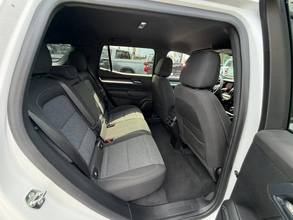 Certified 2025 GMC Terrain Elevation w/ Black Edition AWD/4WD image 14