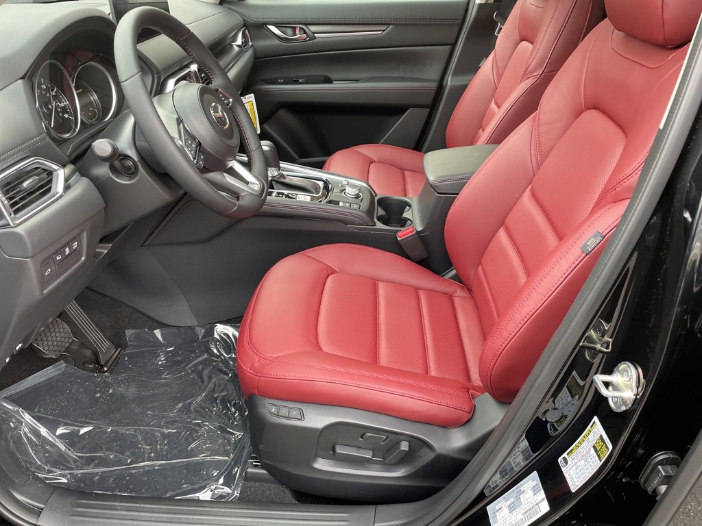 New 2025 MAZDA CX-5 Carbon Edition image 15