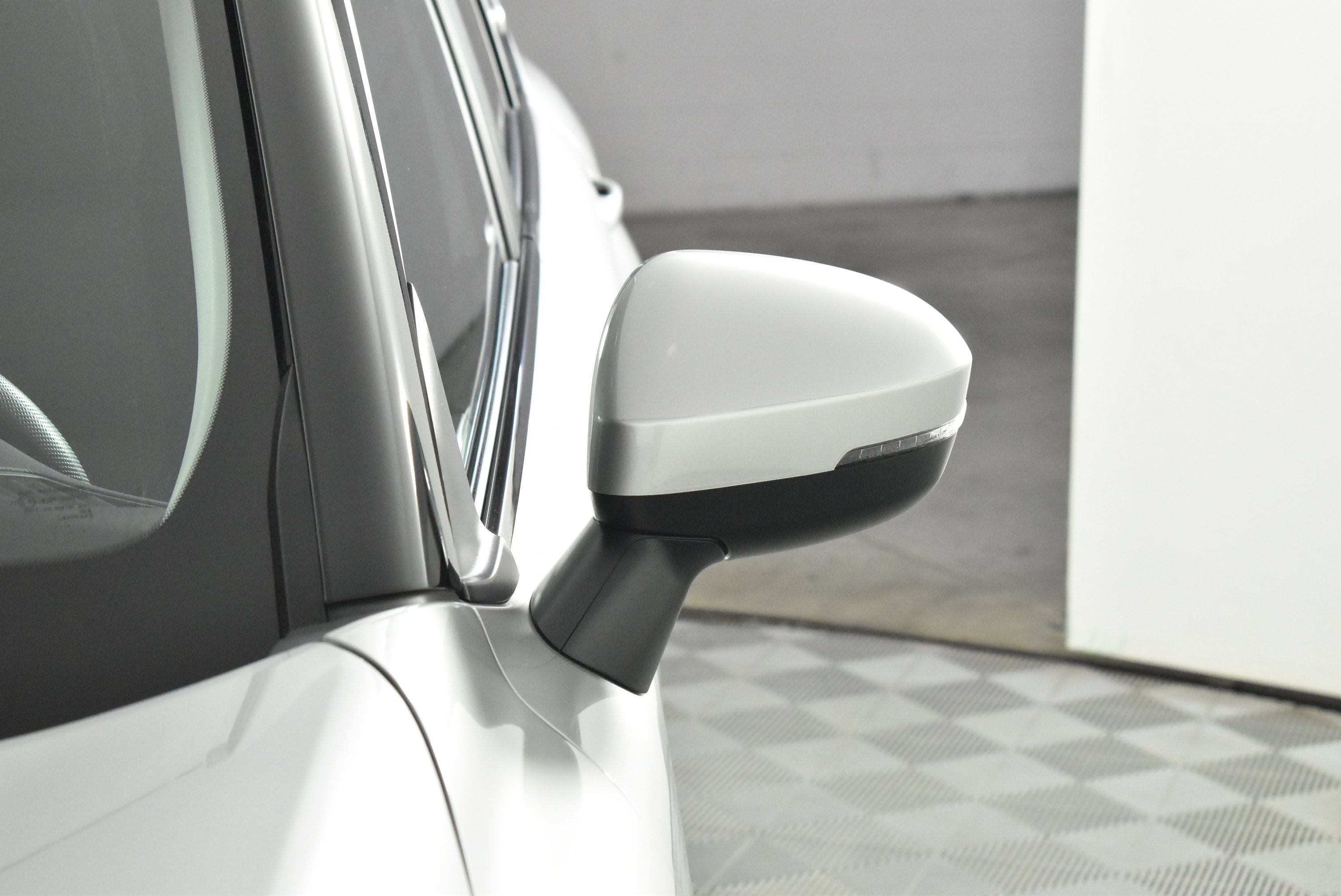 Used 2024 Mitsubishi Outlander ES image 13