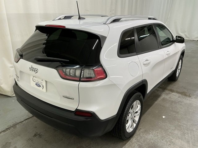 Used 2020 Jeep Cherokee Latitude image 3