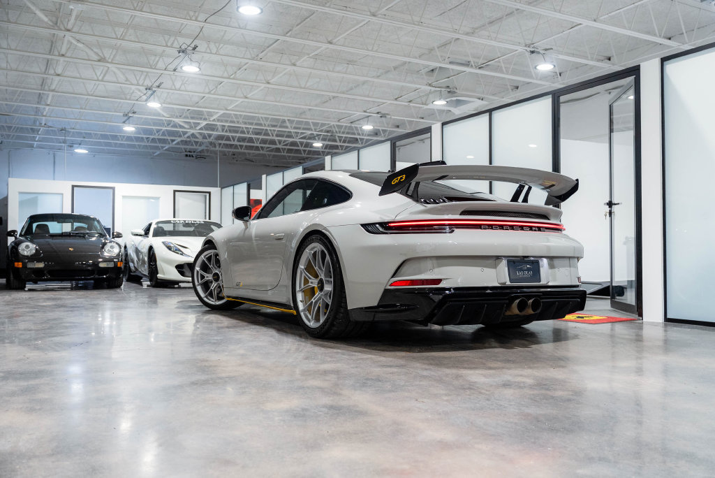 Used 2022 Porsche 911 GT3 RWD image 19