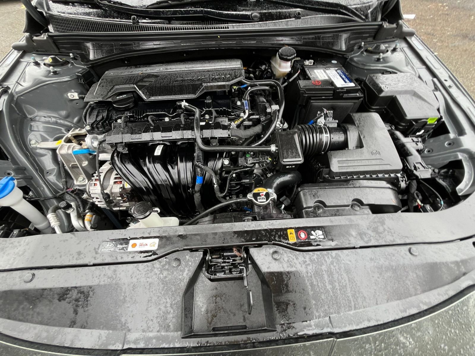 Used 2025 Hyundai Elantra SEL FWD image 35