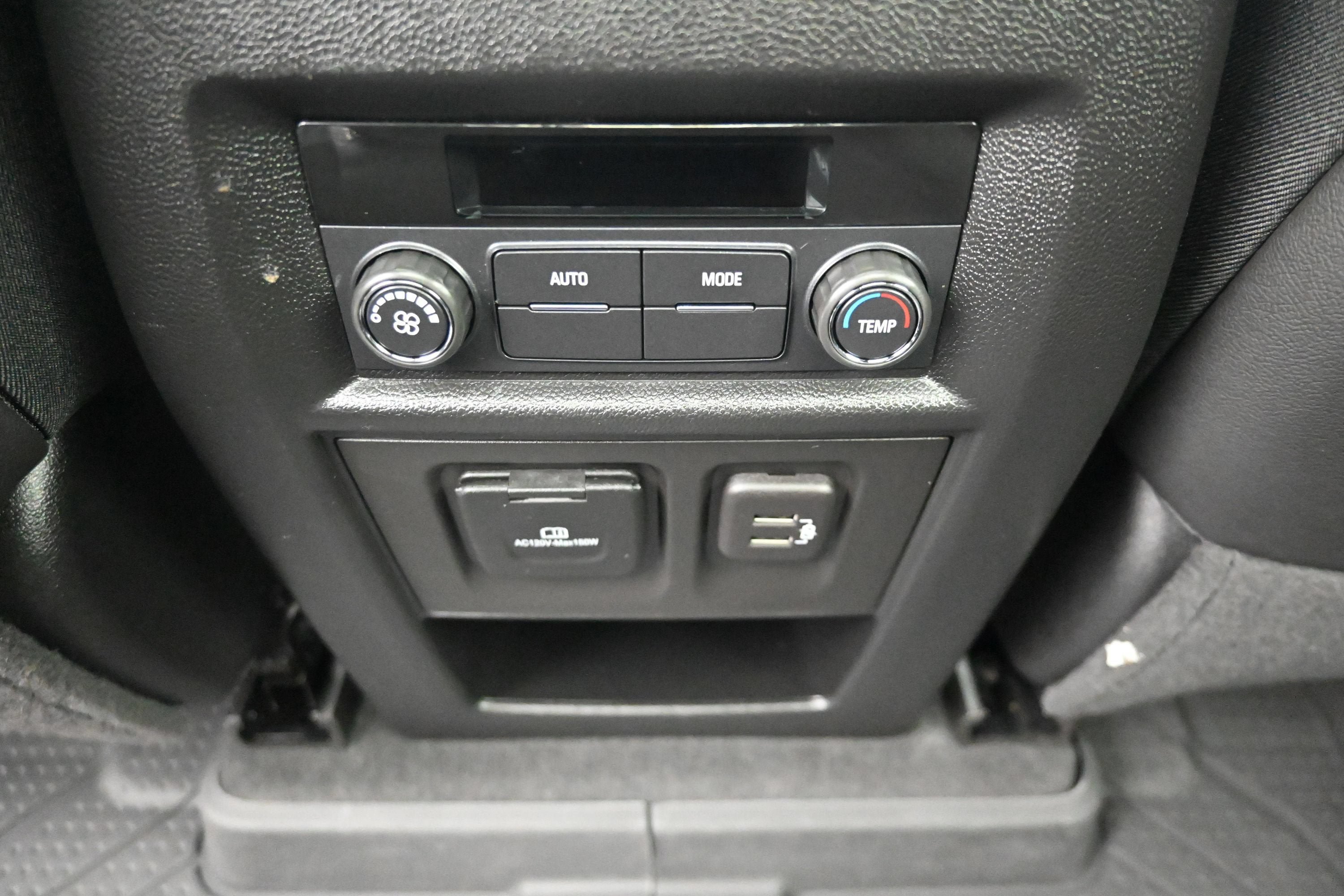 Certified 2023 Chevrolet Traverse RS AWD/4WD image 26