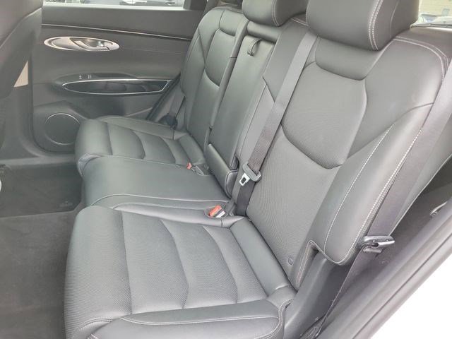 Used 2025 Genesis GV70 2.5T image 7