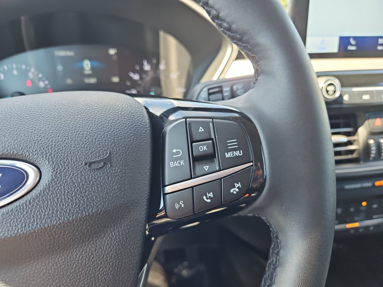 Used 2021 Ford Escape SE w/ Convenience Package AWD/4WD image 25