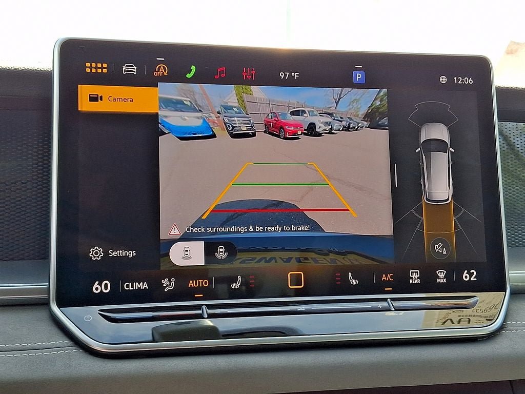 New 2026 Volkswagen Tiguan SE AWD/4WD image 14