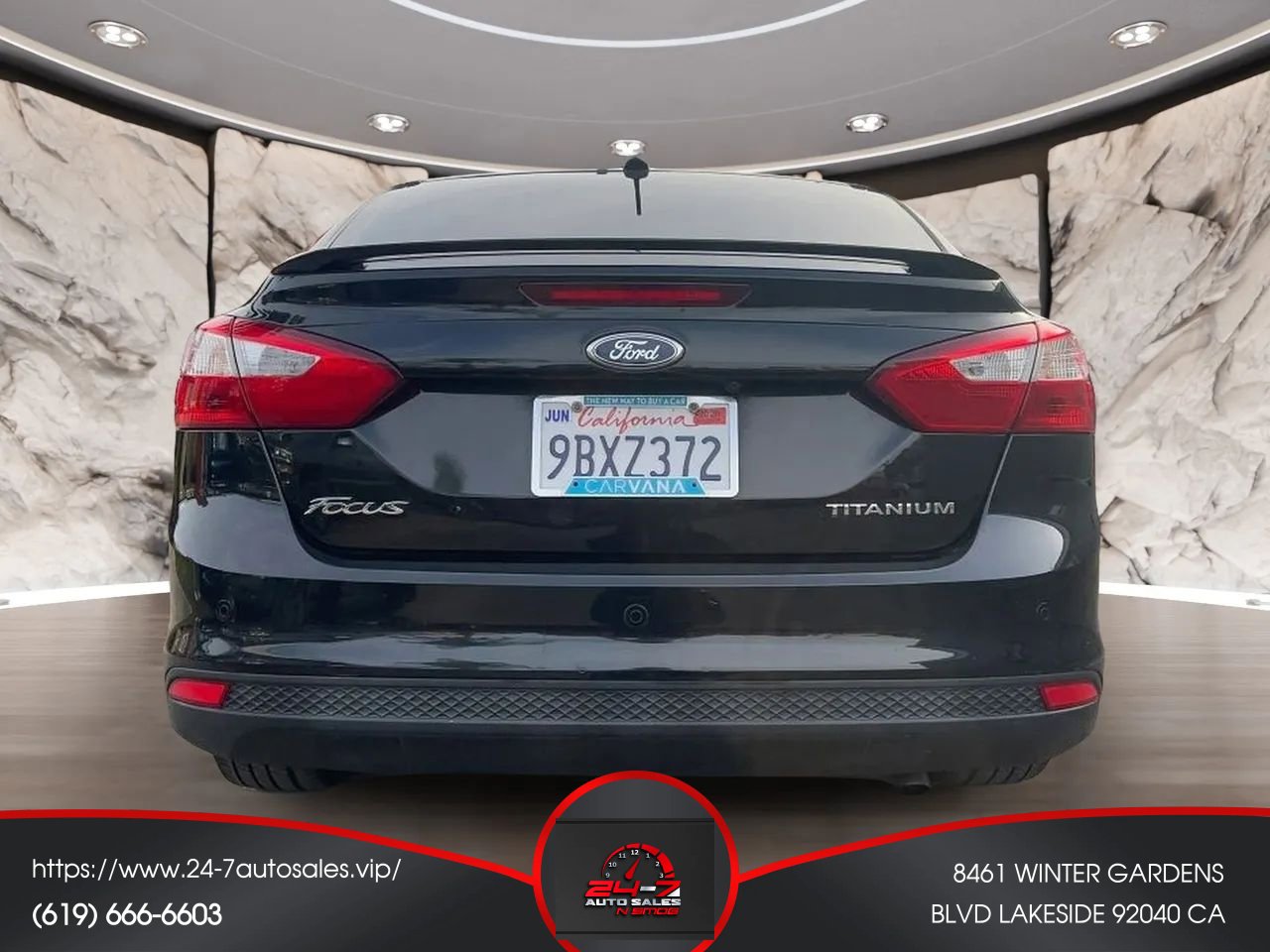 Used 2013 Ford Focus Titanium w/ Titanium Handling Pkg FWD image 4