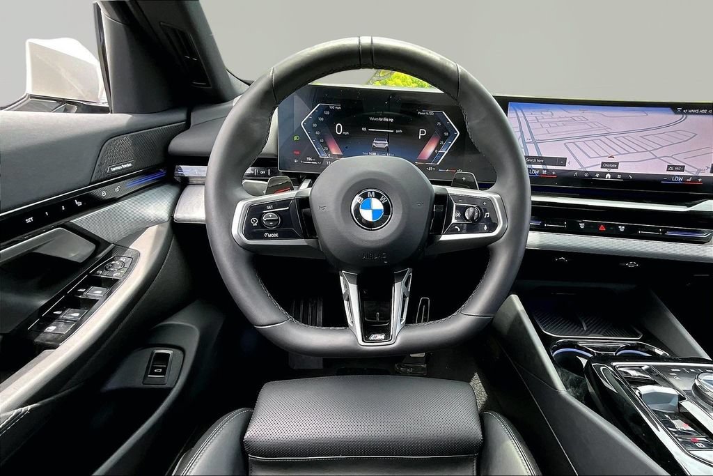 Used 2026 BMW 530i xDrive AWD/4WD image 8