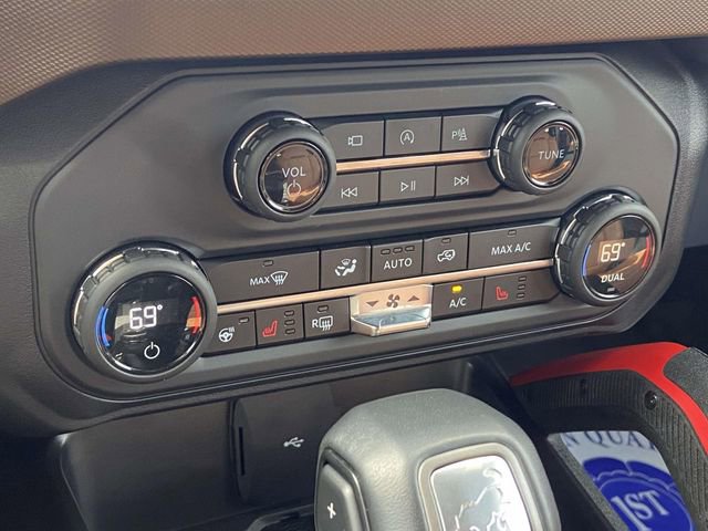 Used 2024 Ford Bronco Heritage Edition image 21