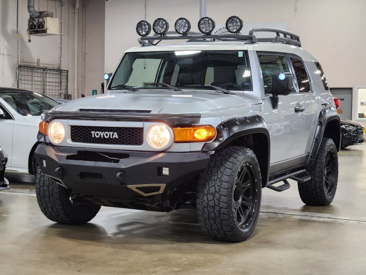 Used 2008 Toyota FJ Cruiser 4WD image 4