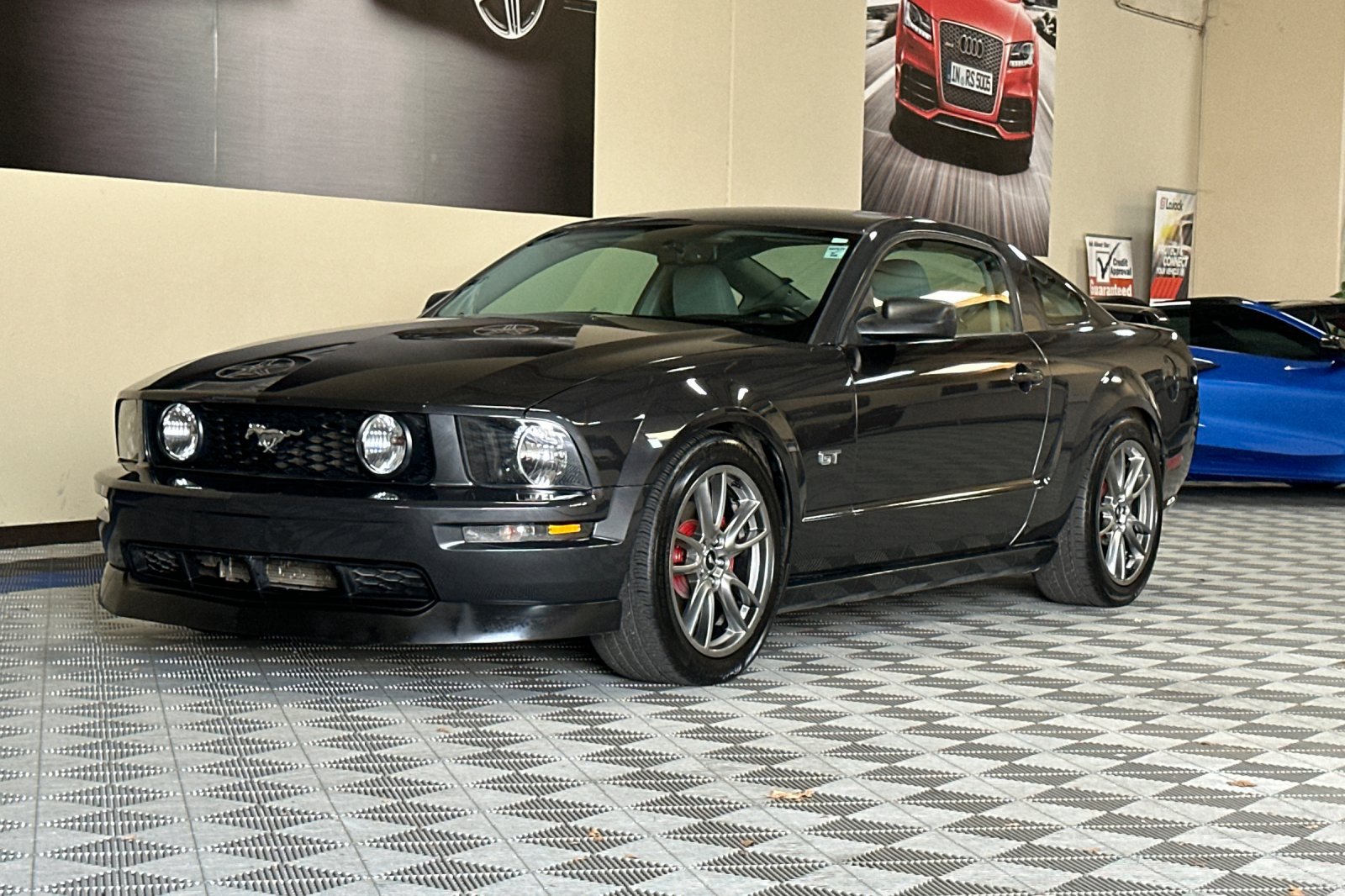 Used 2008 Ford Mustang GT RWD image 8