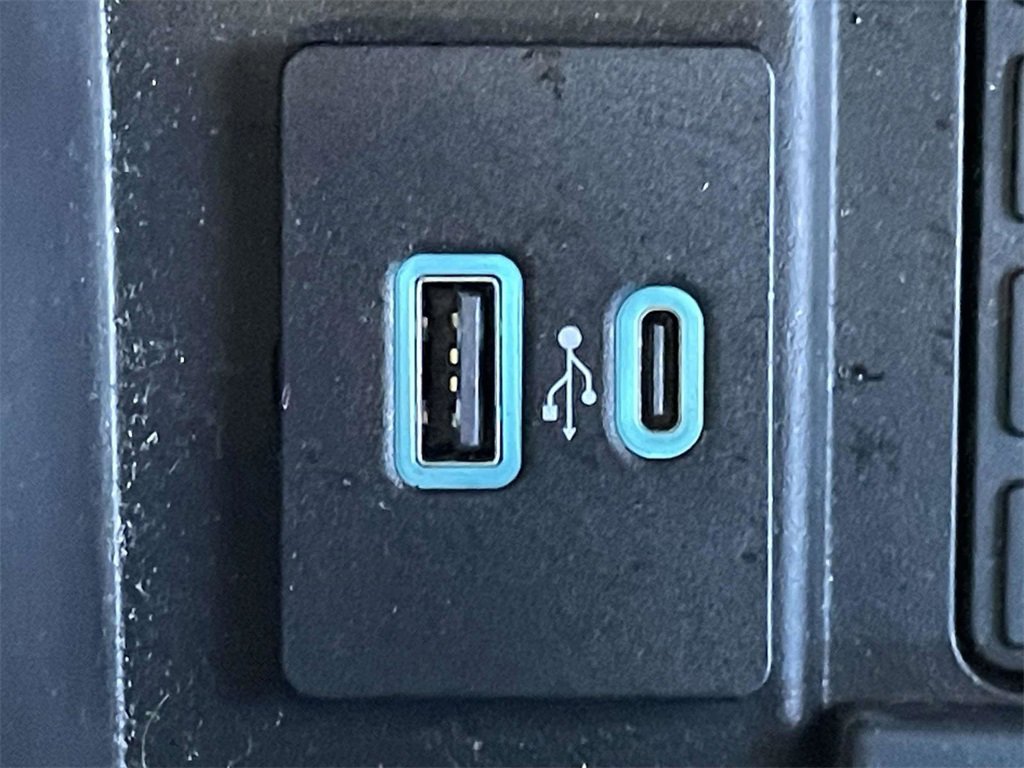 Used 2023 Ford Expedition Max Limited image 23