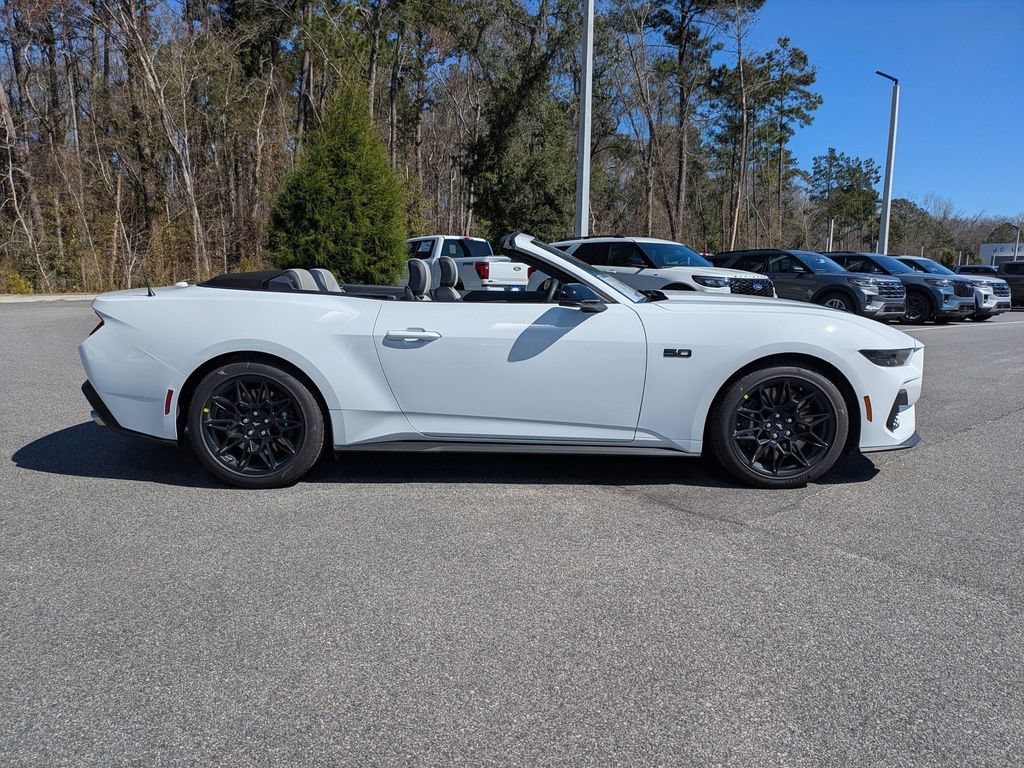 New 2026 Ford Mustang GT Premium w/ GT Performance Package RWD video 3