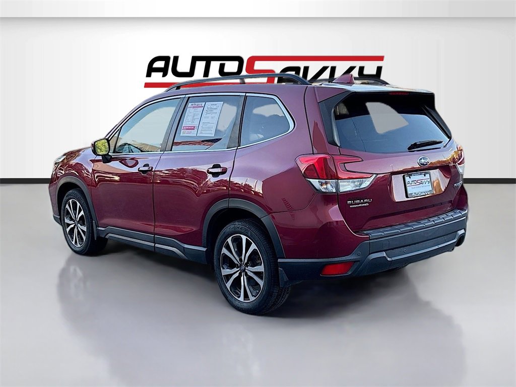 Used 2021 Subaru Forester Limited image 5