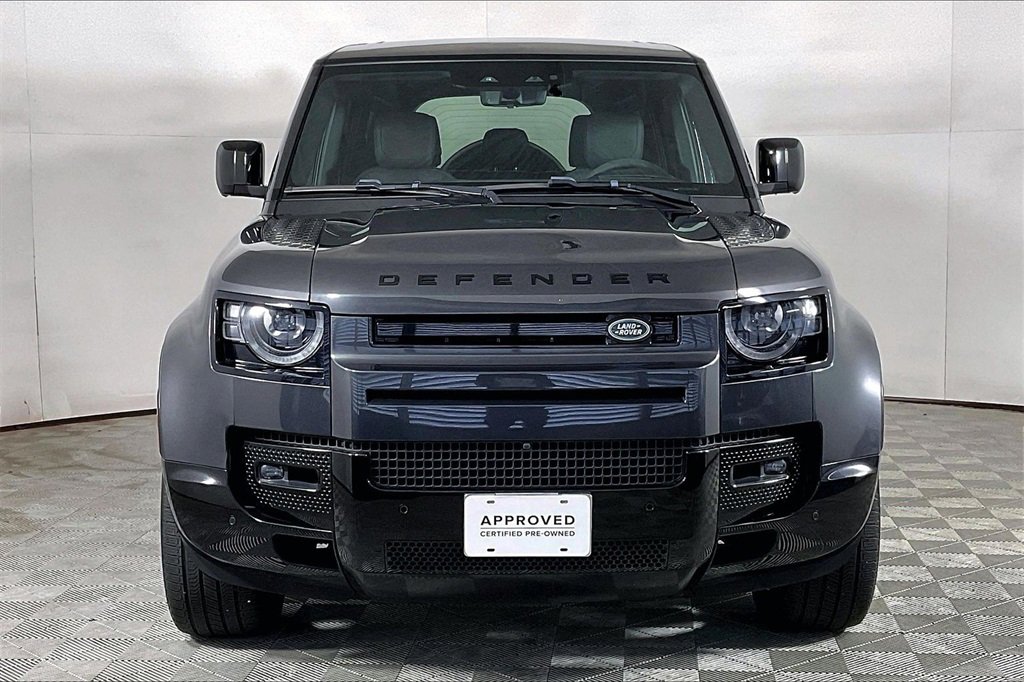 Used 2023 Land Rover Defender 110 V8 image 2