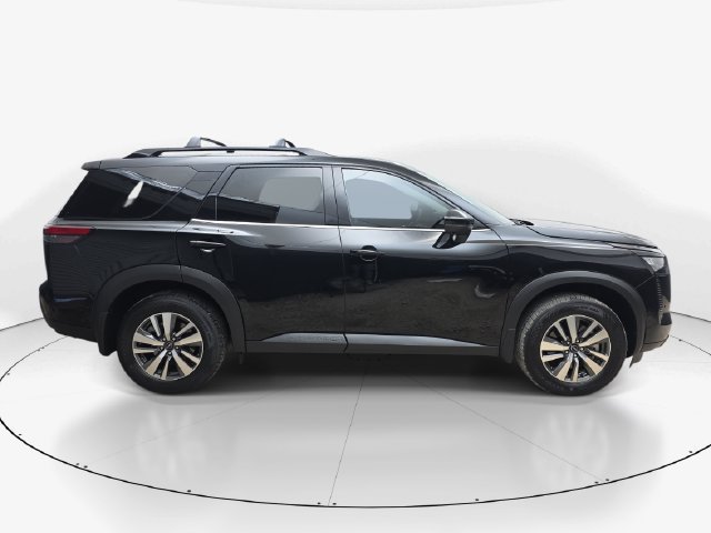 New 2026 Nissan Pathfinder SL w/ SL Premium Package FWD image 5