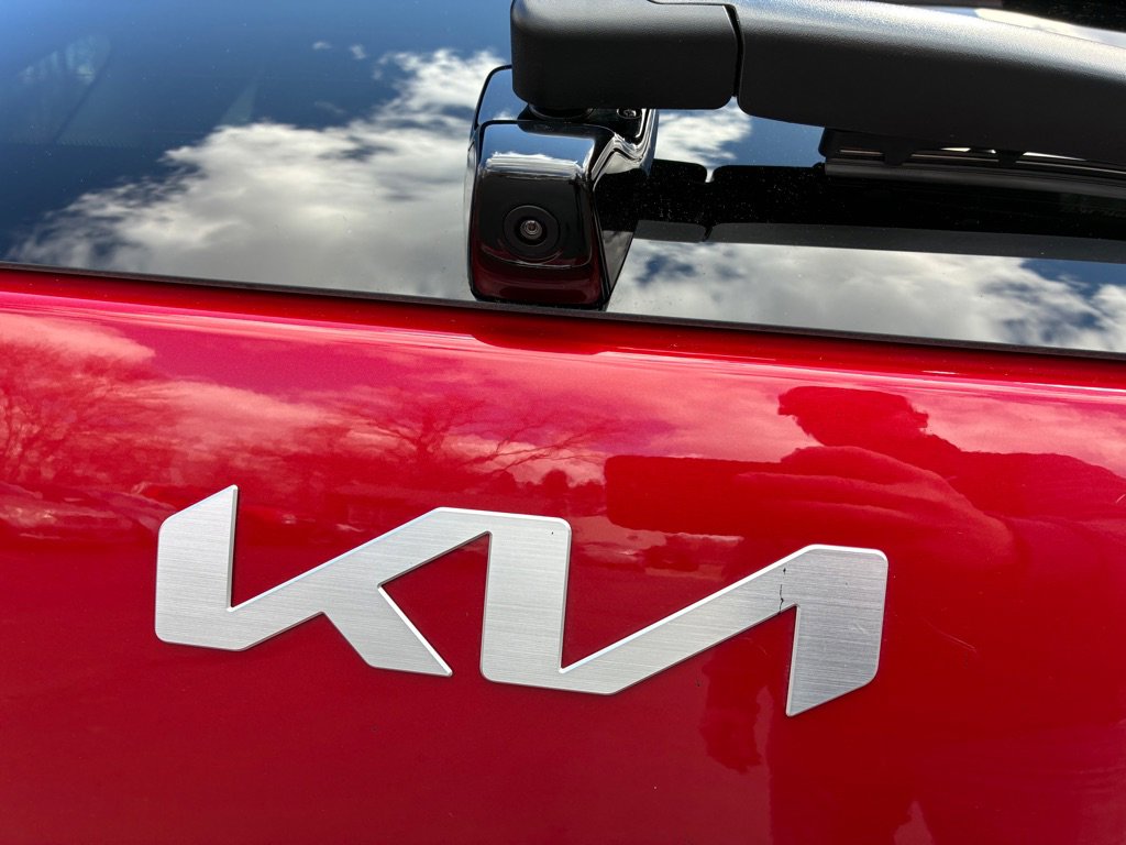 Used 2022 Kia Niro EX w/ Cold Weather Package image 31