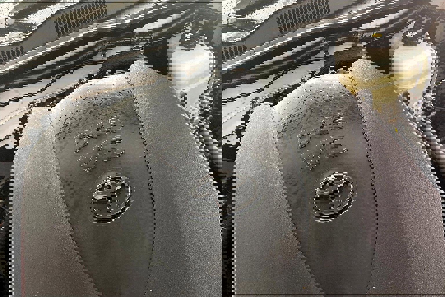 Used 2021 Toyota Tacoma TRD Off-Road w/ Technology Package AWD/4WD image 32