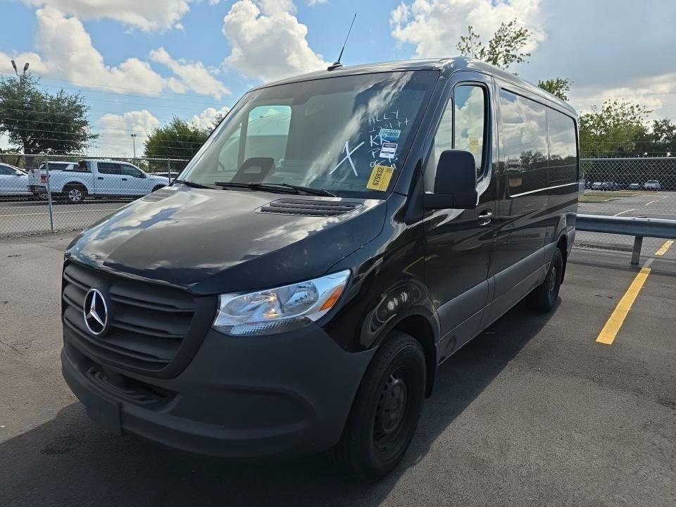 Used 2026 Mercedes-Benz Sprinter 2500 image 16