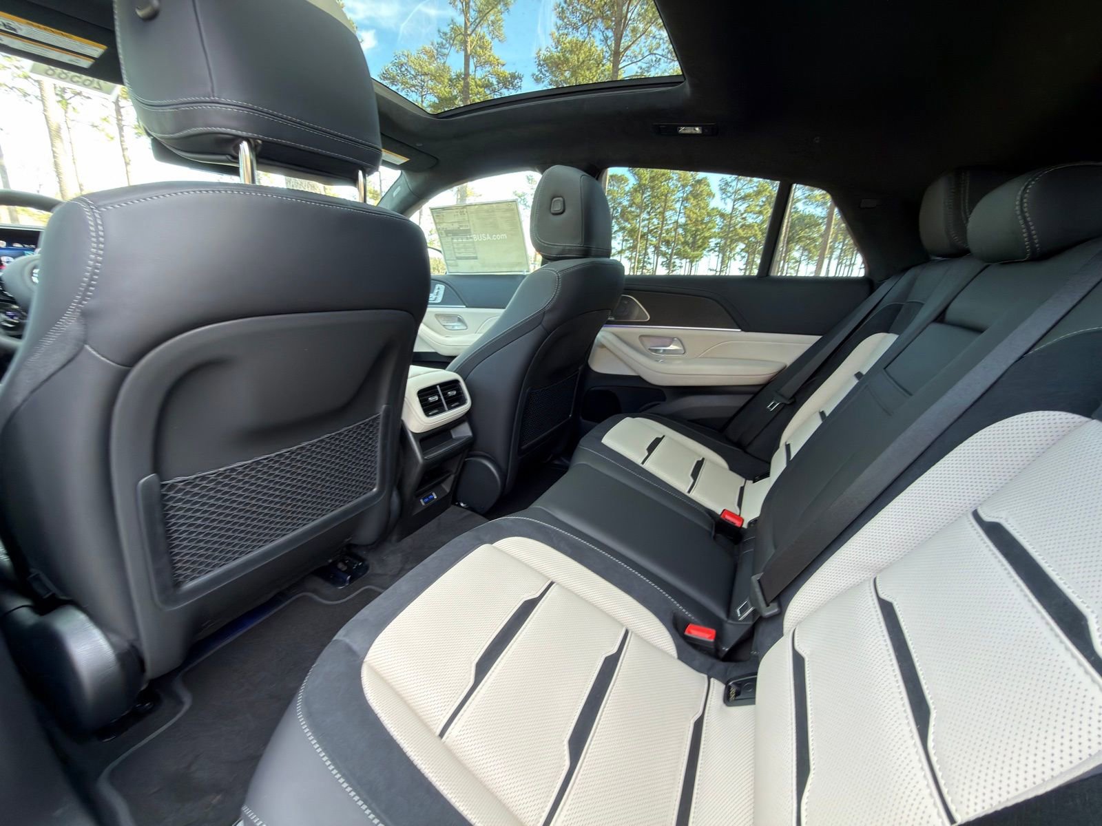 New 2026 Mercedes-Benz GLE 53 AMG 4MATIC Coupe image 15