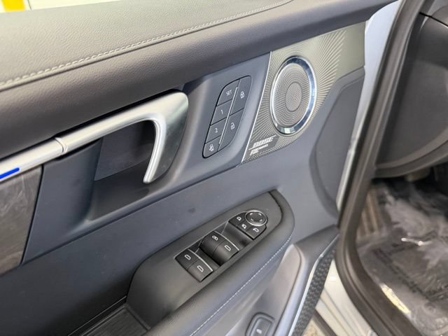 Used 2026 Buick Enclave Avenir w/ Super Cruise Package AWD/4WD image 9